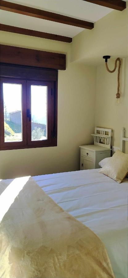 Apartamentos La Rosa Y El Pastor Guijo de Santa Bárbara Δωμάτιο φωτογραφία